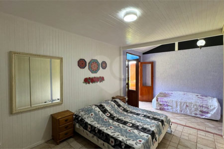 Sítio à venda com 4 quartos, sendo 2 suítes,  em Sorocamirim (canguera), São Roque, SP