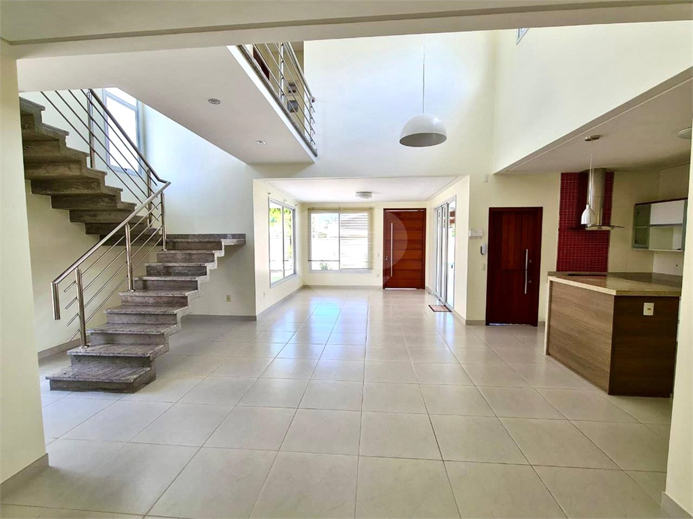 Casa à venda com 3 quartos, sendo 1 suíte, em Outerio da Glória, Porto Seguro, BA