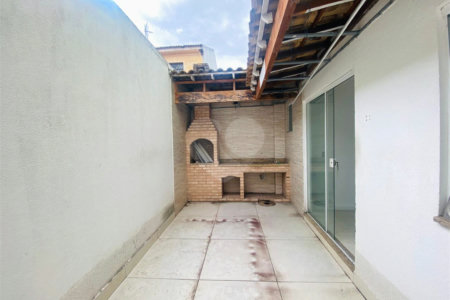 Casa à venda com 3 quartos, sendo 1 suíte, em Campo Grande, Rio de Janeiro, RJ