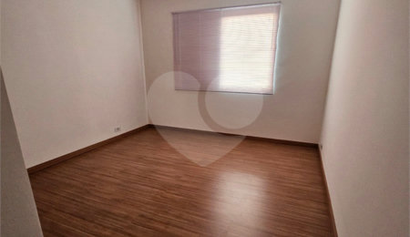 Apartamento à venda com 2 quartos, sendo 1 suíte, em Santo Amaro, São Paulo, SP