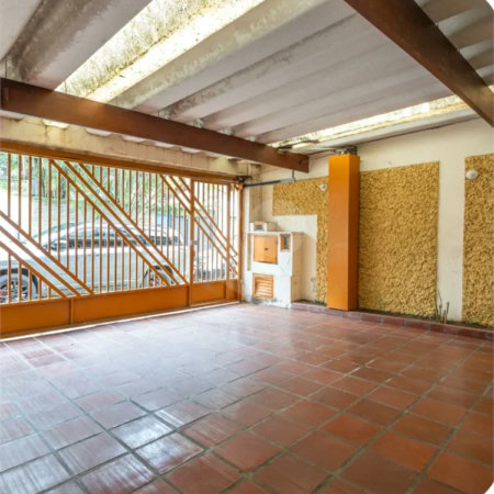 Casa com 150m², 4 quartos, 3 vagas, disponível para locação na Vila Clementino