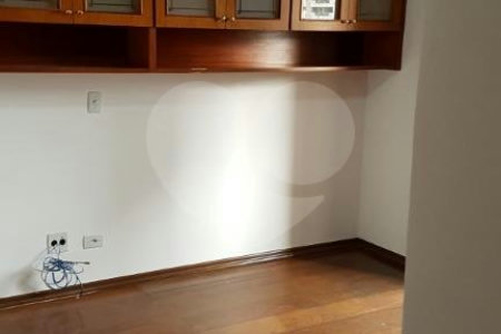 Apartamento à venda com 3 quartos, sendo 1 suíte, em Vila Nair, São Paulo, SP