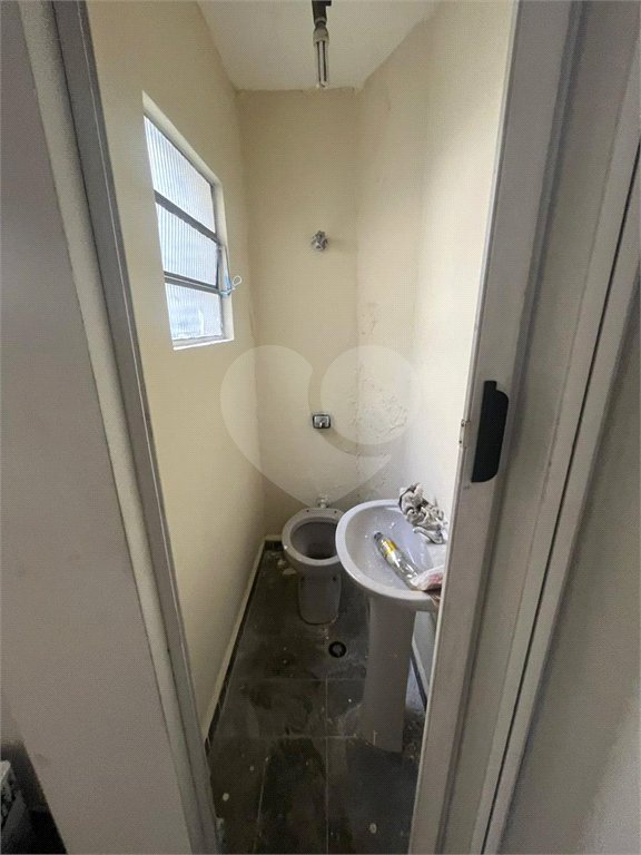 Casa à venda com 4 quartos, sendo 1 suíte, em Artur Alvim, São Paulo, SP
