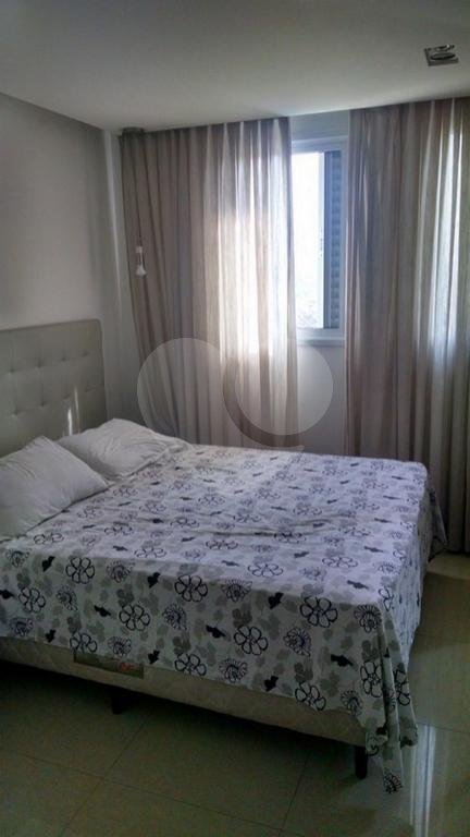 Apartamento à venda com 3 quartos, sendo 1 suíte,  em Jardim Ester Yolanda, São Paulo, SP