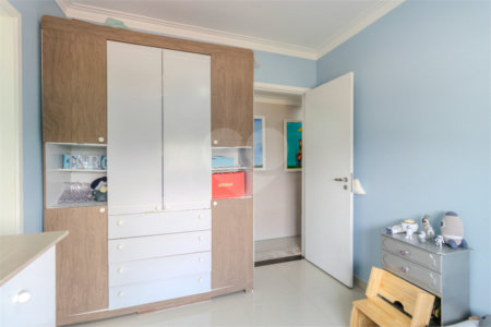 Apartamento à venda com 3 suítes em Campo Grande, São Paulo, SP