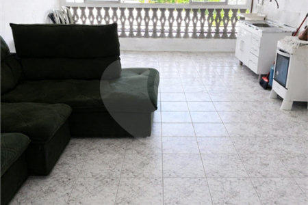 Casa à venda com 3 quartos, sendo 1 suíte, em Jardim Campo Limpo, São Paulo, SP