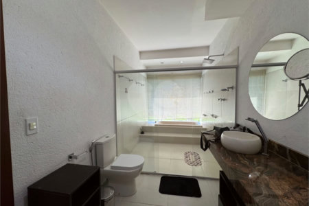 Casa à venda com 2 quartos, sendo 1 suíte, em Orla Norte, Porto Seguro, BA