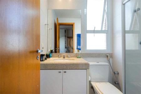 Apartamento à venda com 3 suítes em Vila Anglo Brasileira, São Paulo, SP
