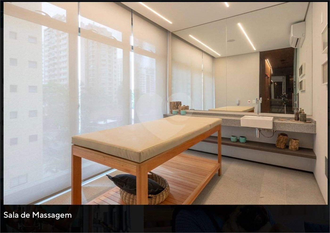 Apartamento à venda com 4 quartos, sendo 3 suítes, em Brooklin Paulista, São Paulo, SP