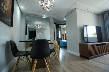 Apartamento com 55 m² à venda na Vila Bertioga.