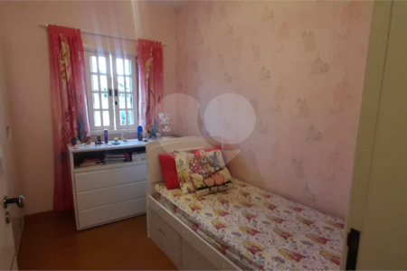 Casa à venda com 3 quartos, sendo 1 suíte,  em Vila Brasileira, Mogi das Cruzes, SP