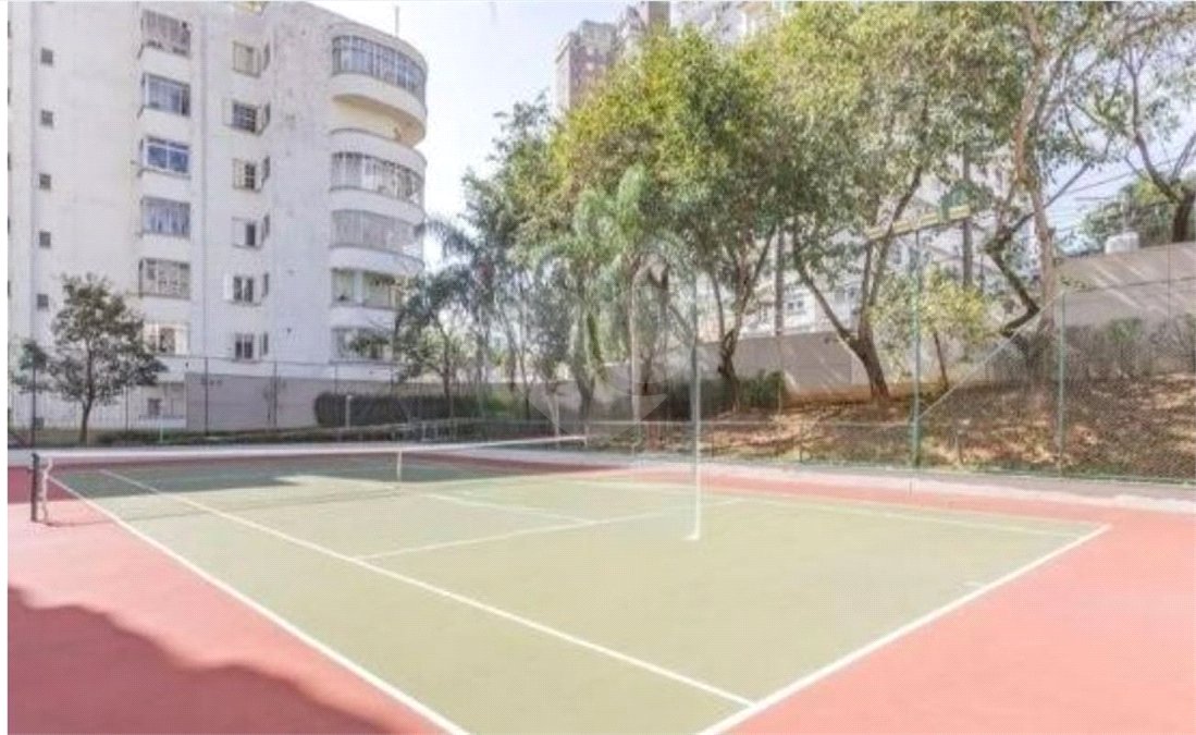 Apartamento à venda com 3 suítes em Paraíso, São Paulo, SP