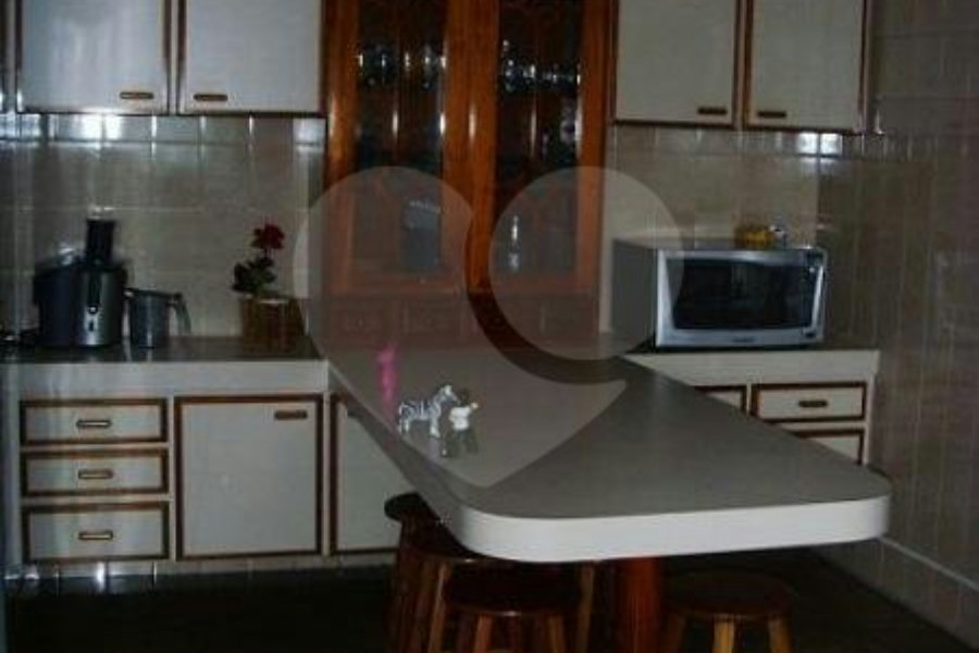 Sobrado à venda com 4 quartos, sendo 1 suíte, em Casa Verde, São Paulo, SP