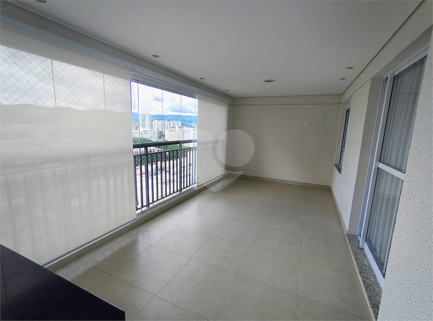 Apartamento à venda com 3 suítes em Anhangabaú, Jundiaí, SP