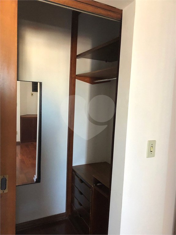 Apartamento à venda com 2 quartos, sendo 1 suíte, no Centro, Araraquara, SP