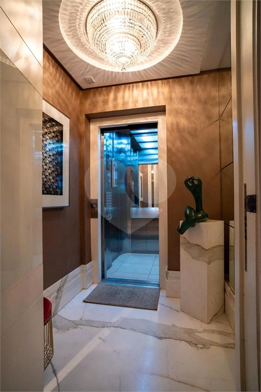 Apartamento à venda com 4 quartos, sendo 3 suítes, em Alto da Mooca, São Paulo, SP