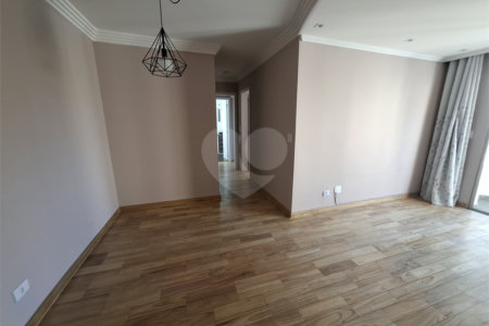 Apartamento para alugar com 2 quartos, sendo 1 suíte, em Jardim Marajoara, São Paulo, SP