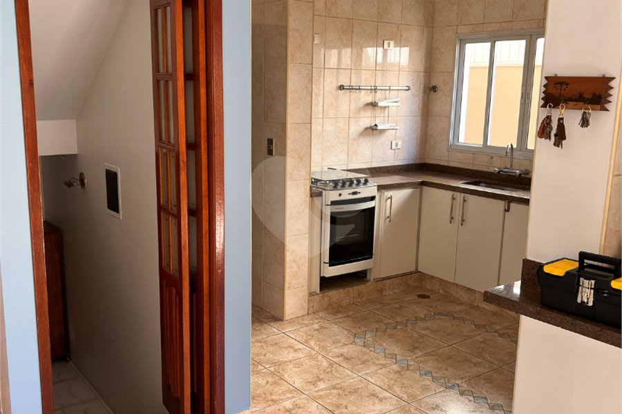 Sobrado à venda com 3 quartos, sendo 1 suíte, em City Recanto Anastácio, São Paulo, SP