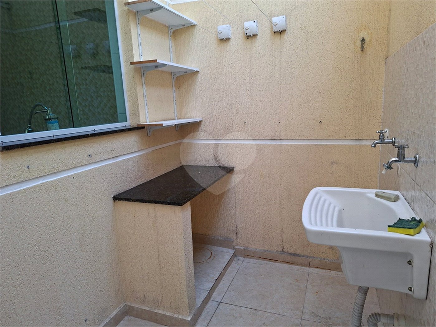 Casa à venda ou para alugar com 2 suítes no condomínio Residencial Alvorada Tucuruvi I, São Paulo - SP