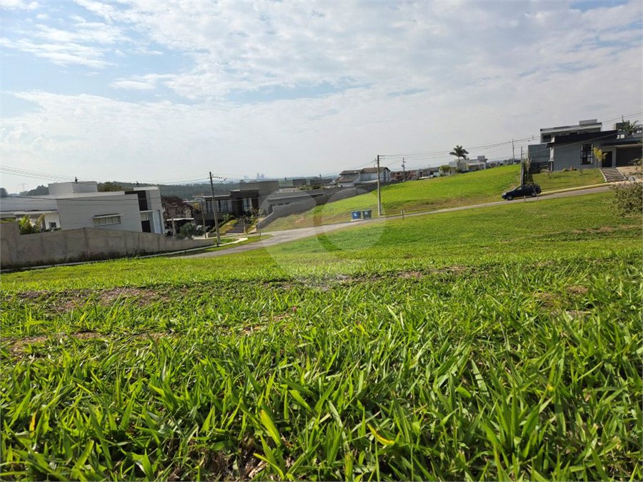 Terreno à venda no condomínio Fazenda Alta Vista, Salto de Pirapora - SP