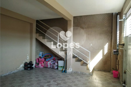 Casa à venda com 2 quartos, sendo 1 suíte, em Jardim dos Bandeirantes, São José dos Campos, SP