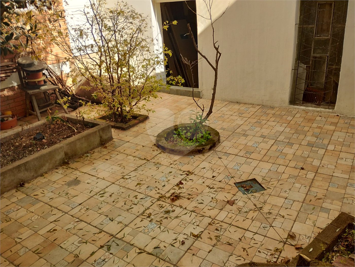 Casa de Vila à venda com 4 suítes em Jardim Londrina, São Paulo, SP