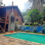 Casa à venda com 4 quartos, sendo 2 suítes, no condomínio Associação Reserva das Hortênsias, Mairiporã - SP