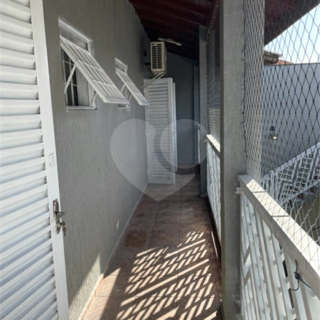 Sobrado à venda com 5 quartos, sendo 1 suíte, em João Aranha, Paulínia, SP