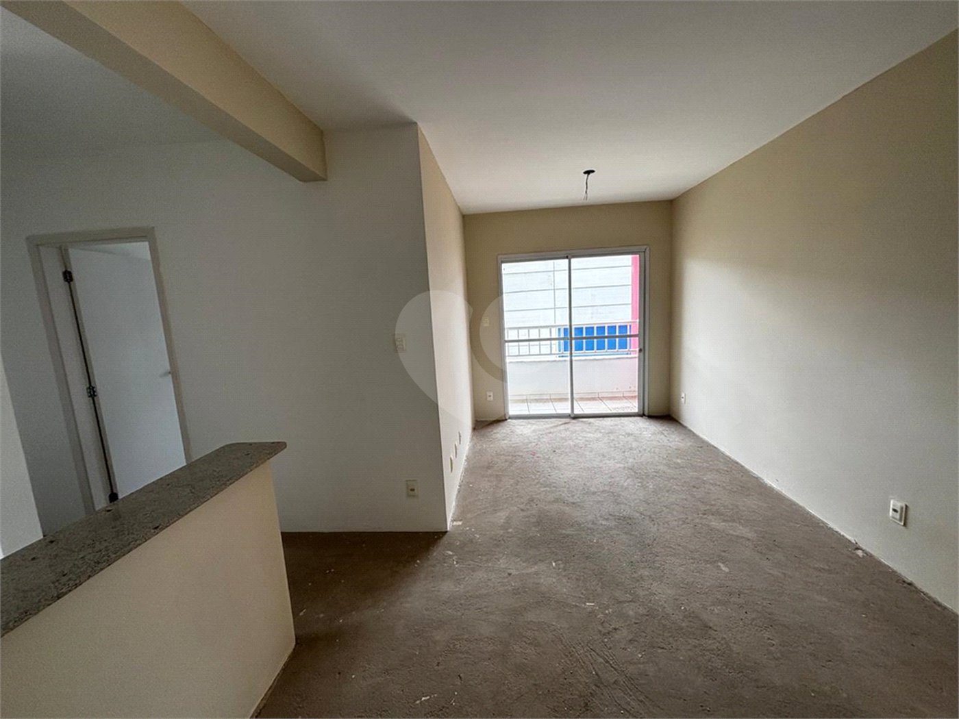 Apartamento à venda com 2 quartos em Guaraú, Salto, SP