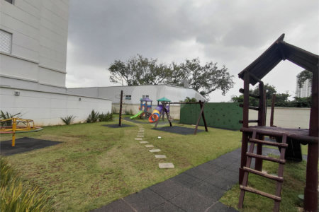 Apartamento à venda com 2 quartos em Lapa, São Paulo, SP