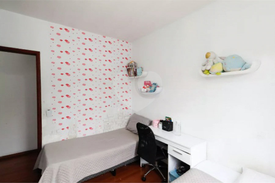 Casa à venda com 4 quartos, sendo 1 suíte, em Parque Edu Chaves, São Paulo, SP