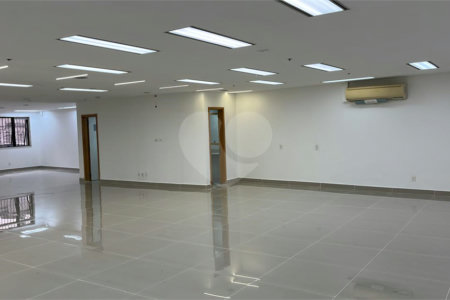 Sala à venda ou para alugar no Centro, Rio de Janeiro, RJ