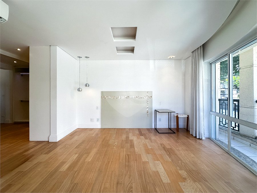 Casa à venda com 4 suítes no condomínio Quadra Real Campo Belo, São Paulo - SP