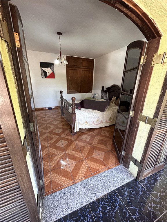 Sobrado à venda com 3 quartos em Tremembé, São Paulo, SP
