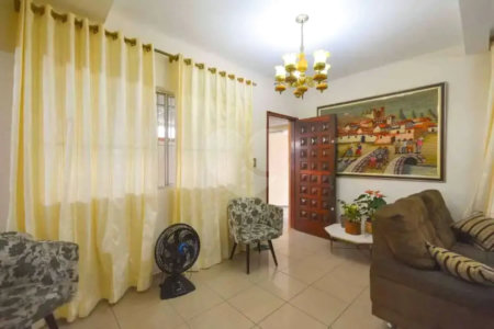 Casa à venda com 4 quartos, sendo 2 suítes, em Vila Mazzei, São Paulo, SP