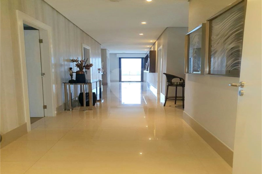 Casa à venda com 5 suítes no condomínio Residencial Villagio, Americana - SP