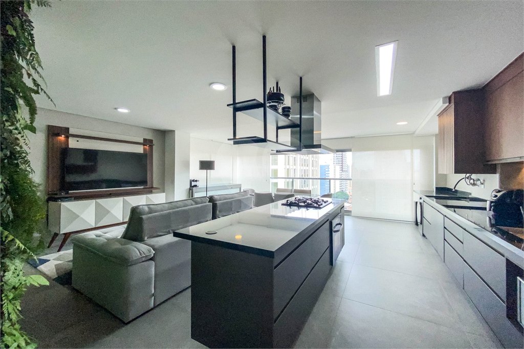 Apartamento à venda com 2 suítes em Vila Mariana, São Paulo, SP