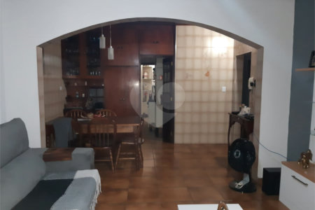 Casa Térrea à venda com 3 suítes em Vila Mazzei, São Paulo, SP