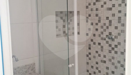 Casa à venda com 2 quartos, sendo 1 suíte, no condomínio Tanque Velho, São Paulo - SP