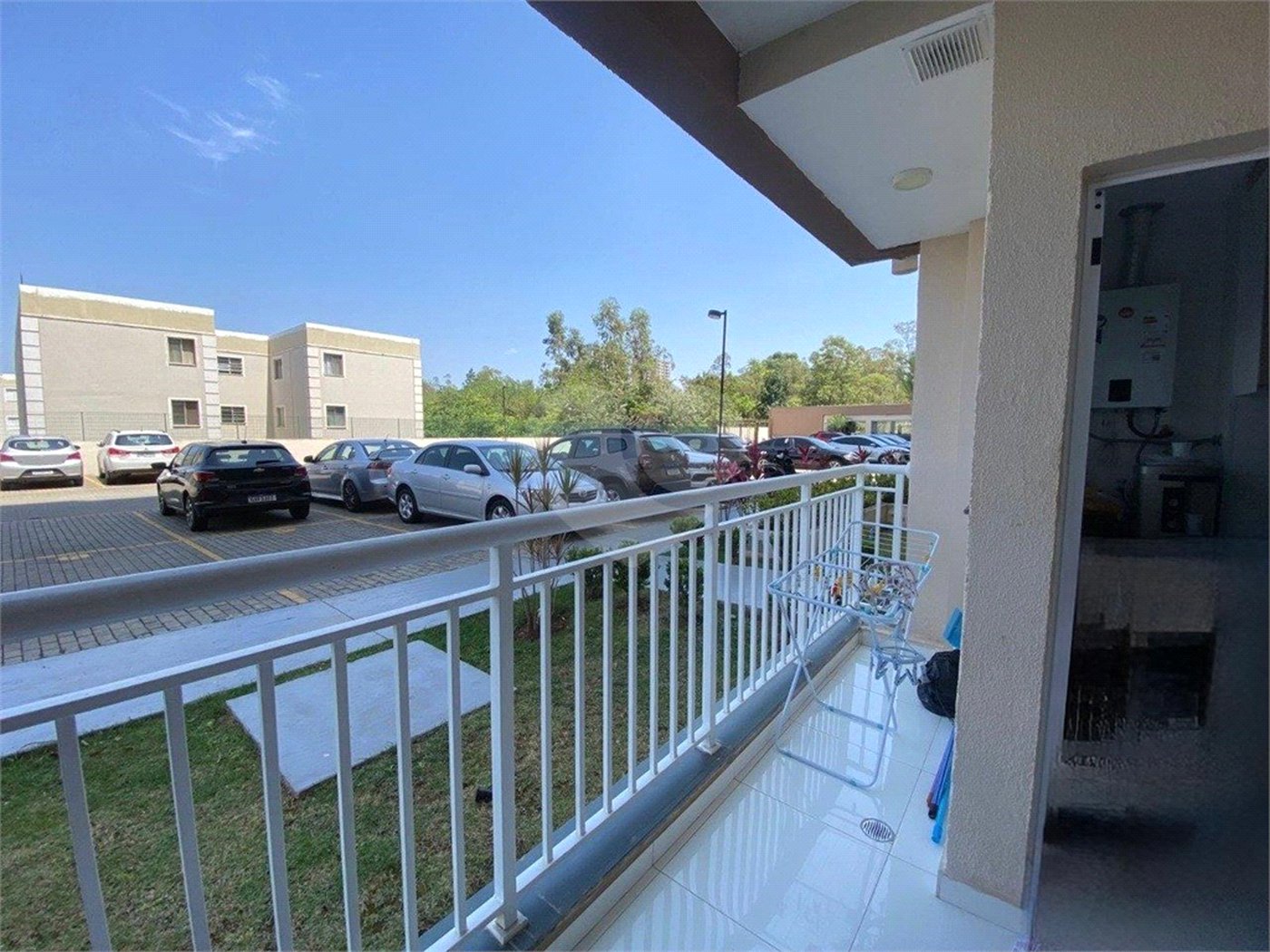 Apartamento à venda com 2 quartos, sendo 1 suíte,  em Aparecidinha, Sorocaba, SP