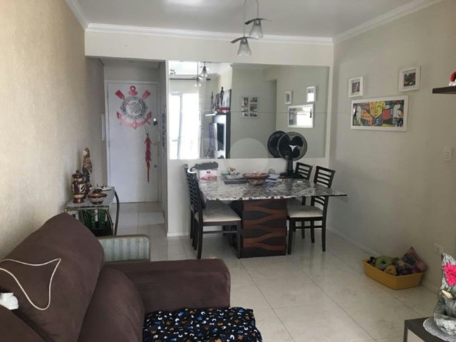 Apartamento à venda com 3 quartos, sendo 1 suíte,  em Vila Maria, São Paulo, SP