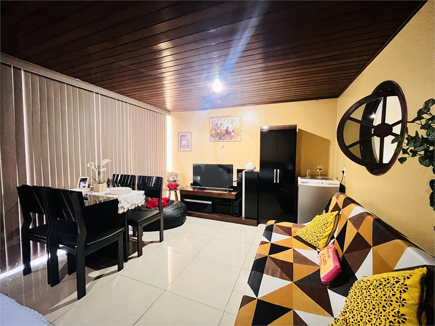 Casa à venda com 4 quartos, sendo 1 suíte, em Campo Grande, Rio de Janeiro, RJ