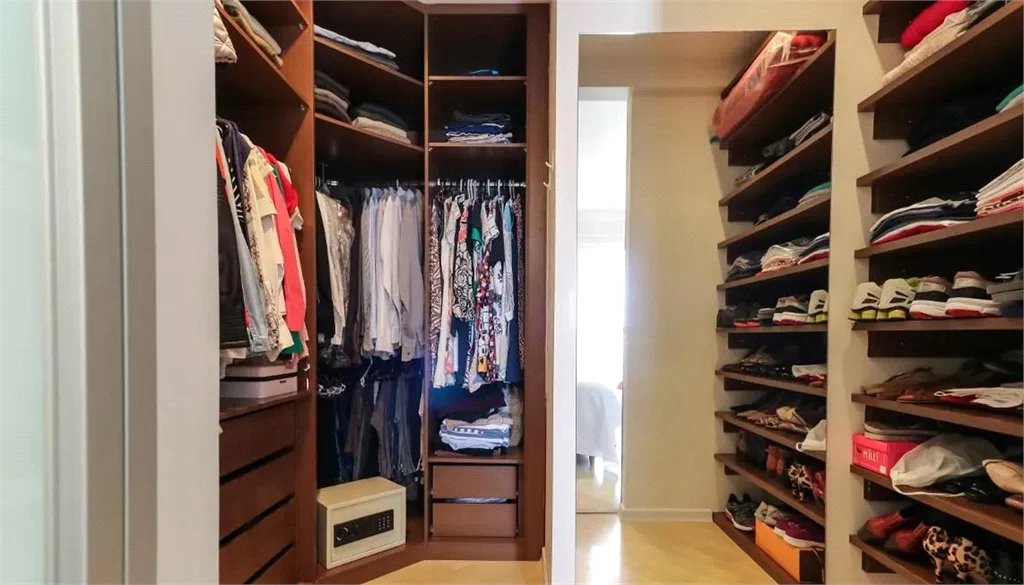 Apartamento à venda com 3 suítes em Vila Ipojuca, São Paulo, SP