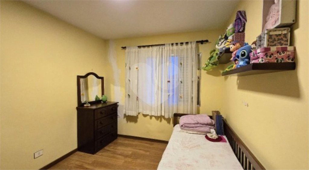 Sobrado à venda com 3 quartos, sendo 1 suíte, em Tremembé, São Paulo, SP