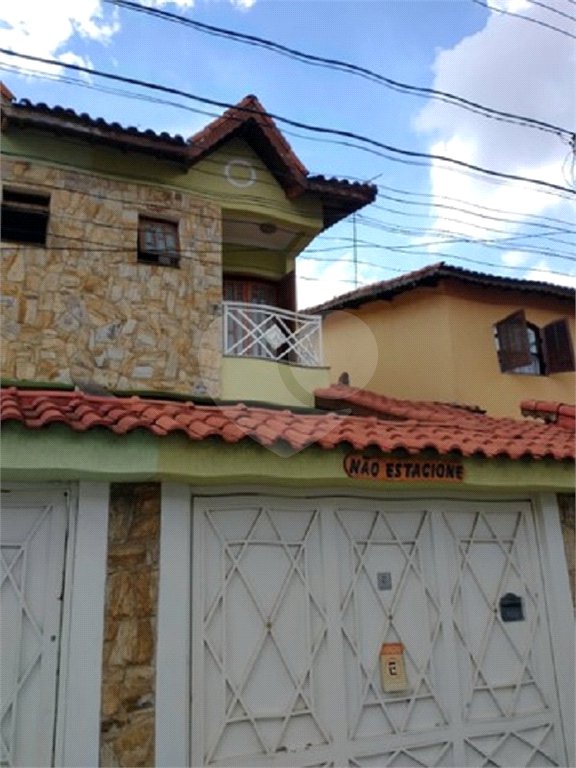Sobrado à venda com 3 quartos, sendo 1 suíte, em Gopoúva, Guarulhos, SP
