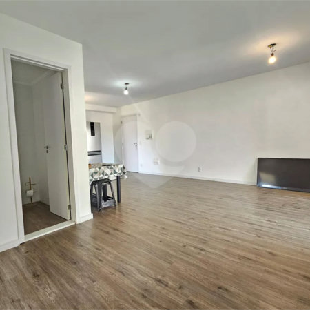 Apartamento à venda com 2 quartos, sendo 1 suíte, em Santo Amaro, São Paulo, SP