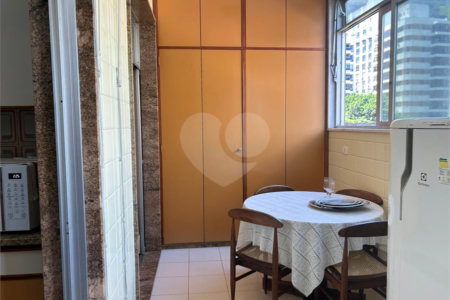 Apartamento à venda com 4 quartos, sendo 2 suítes, em Tijuca, Rio de Janeiro, RJ