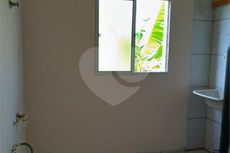 Apartamento à venda com 2 quartos em Cidade Boa Vista, Suzano, SP