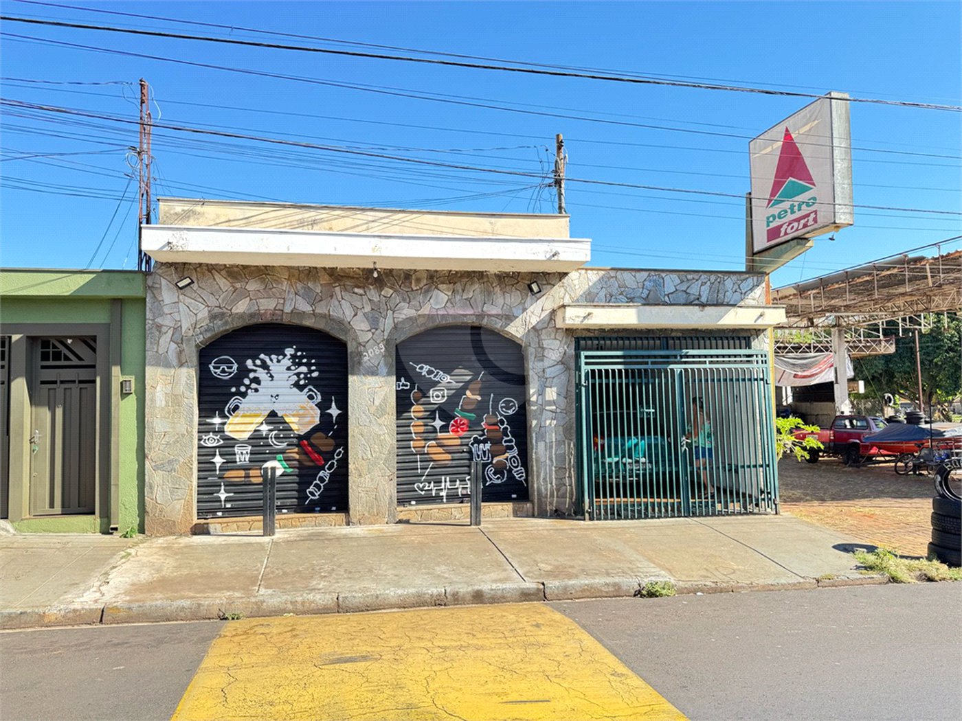 Casa à venda com 2 suítes em Ipiranga, Ribeirão Preto, SP