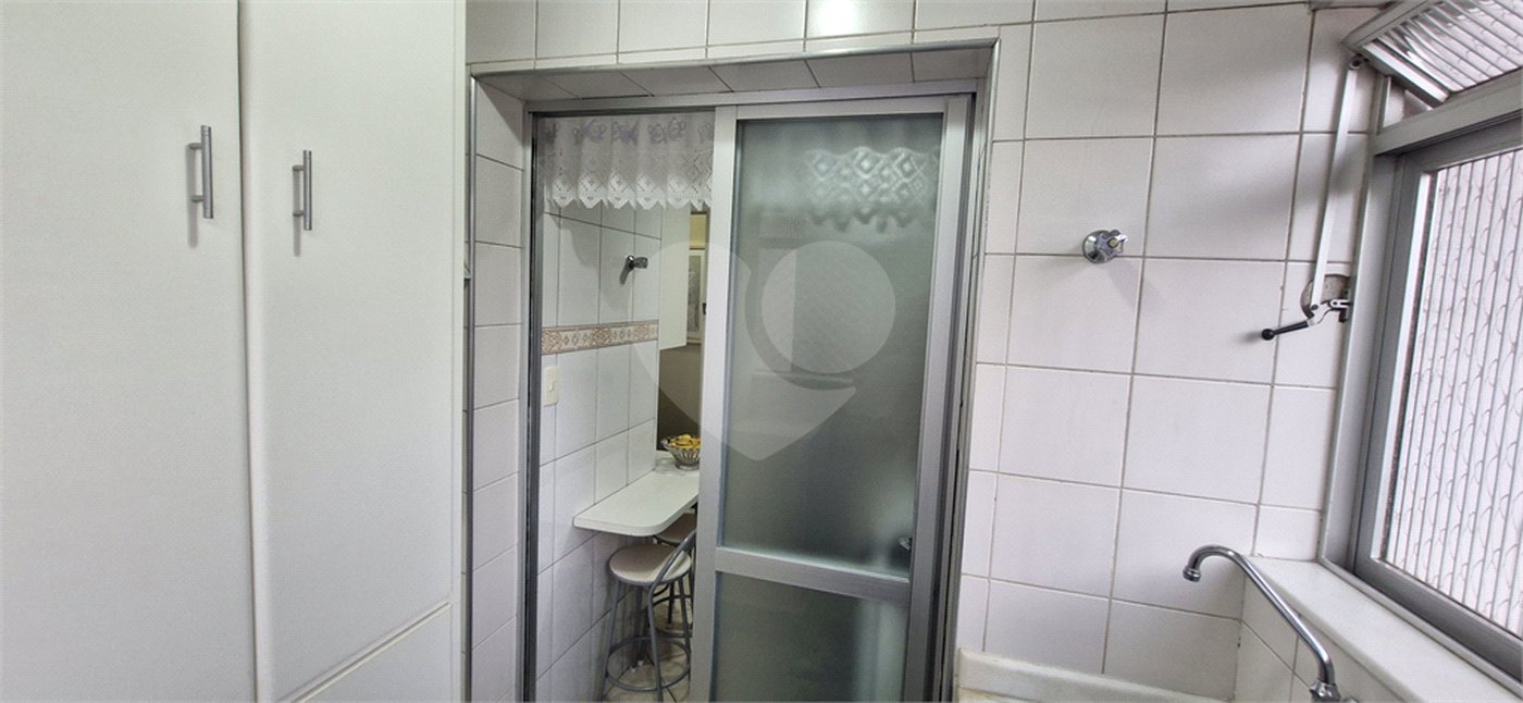 Apartamento à venda com 3 quartos, sendo 1 suíte, em Vila Mangalot, São Paulo, SP